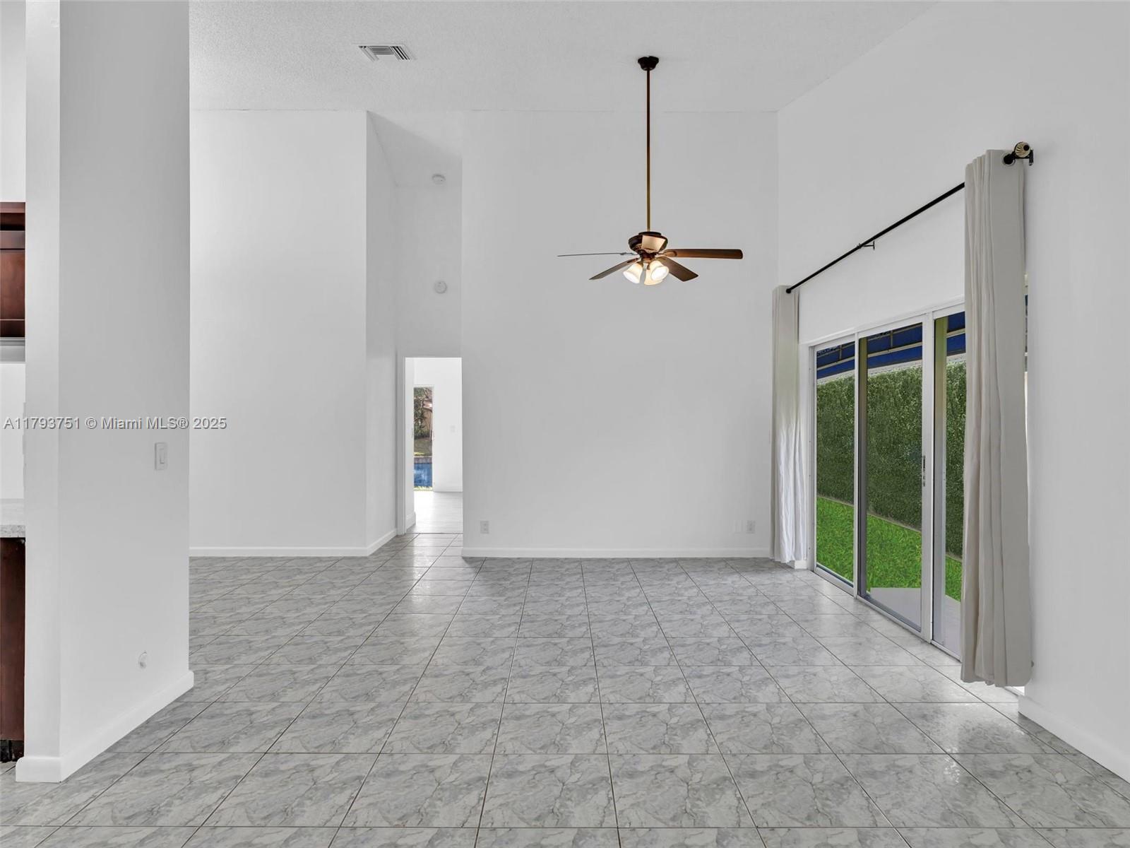 5201 SW 31st Ave 130