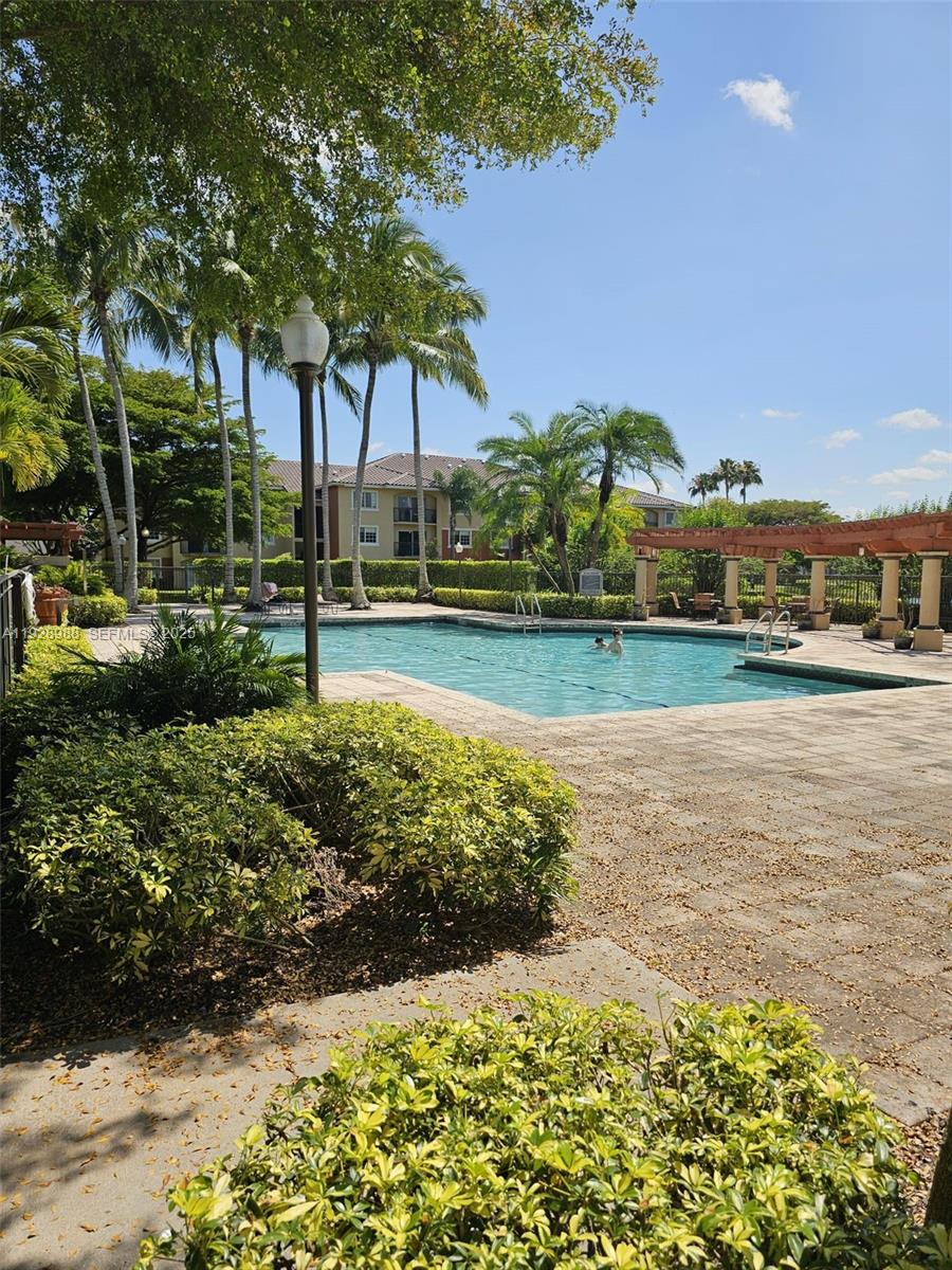 GRAND ISLES CONDO - Residential Lease