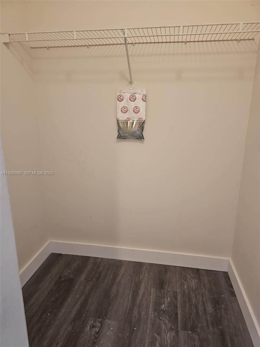 GRAND ISLES CONDO - Residential Lease