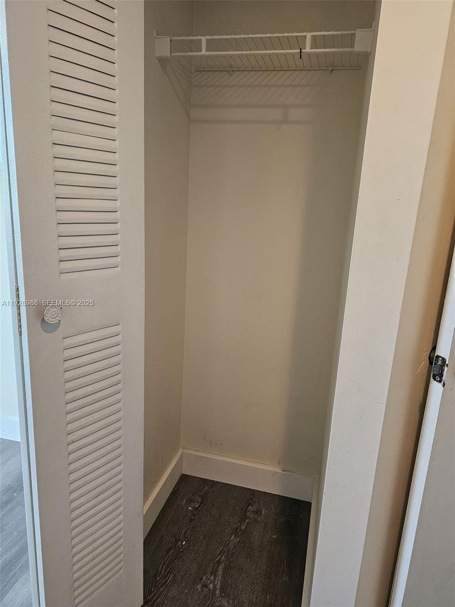 GRAND ISLES CONDO - Residential Lease