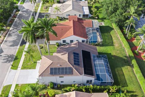 Tiny photo for 131 NW 187th Ave, Pembroke Pines, FL 33029 (MLS # A12007998)