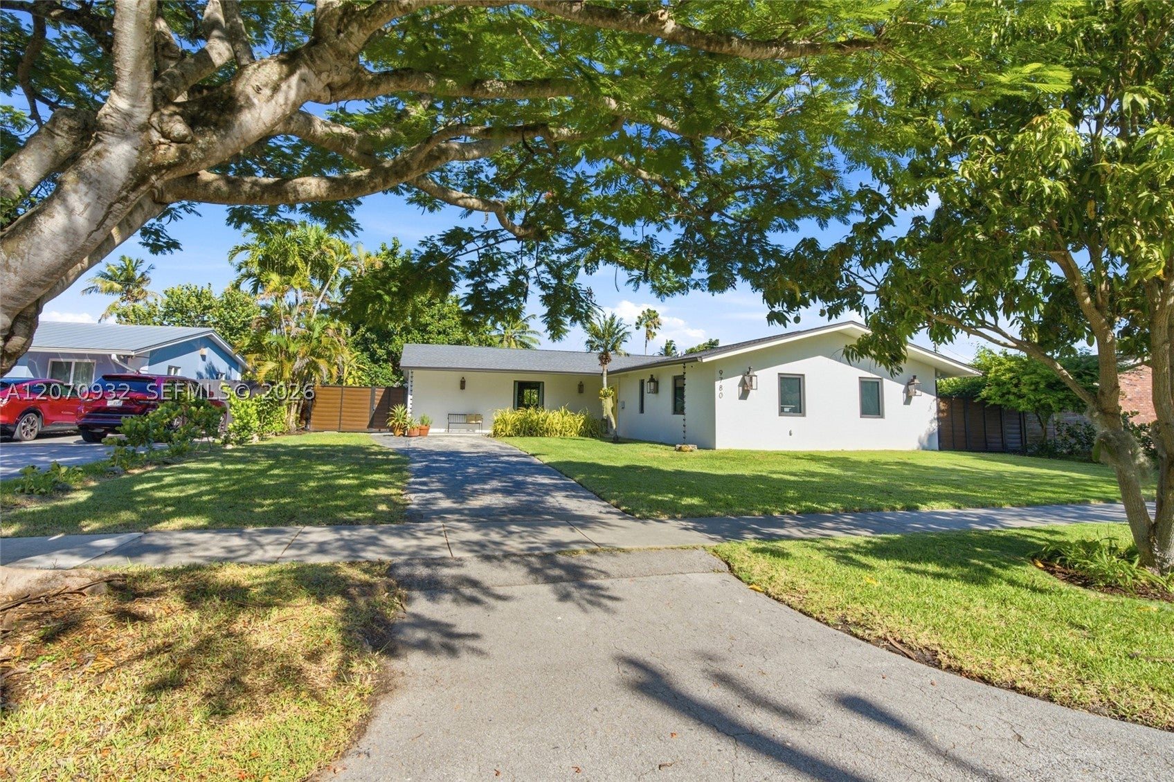 9780 Bel Aire Dr, Cutler Bay FL 33157