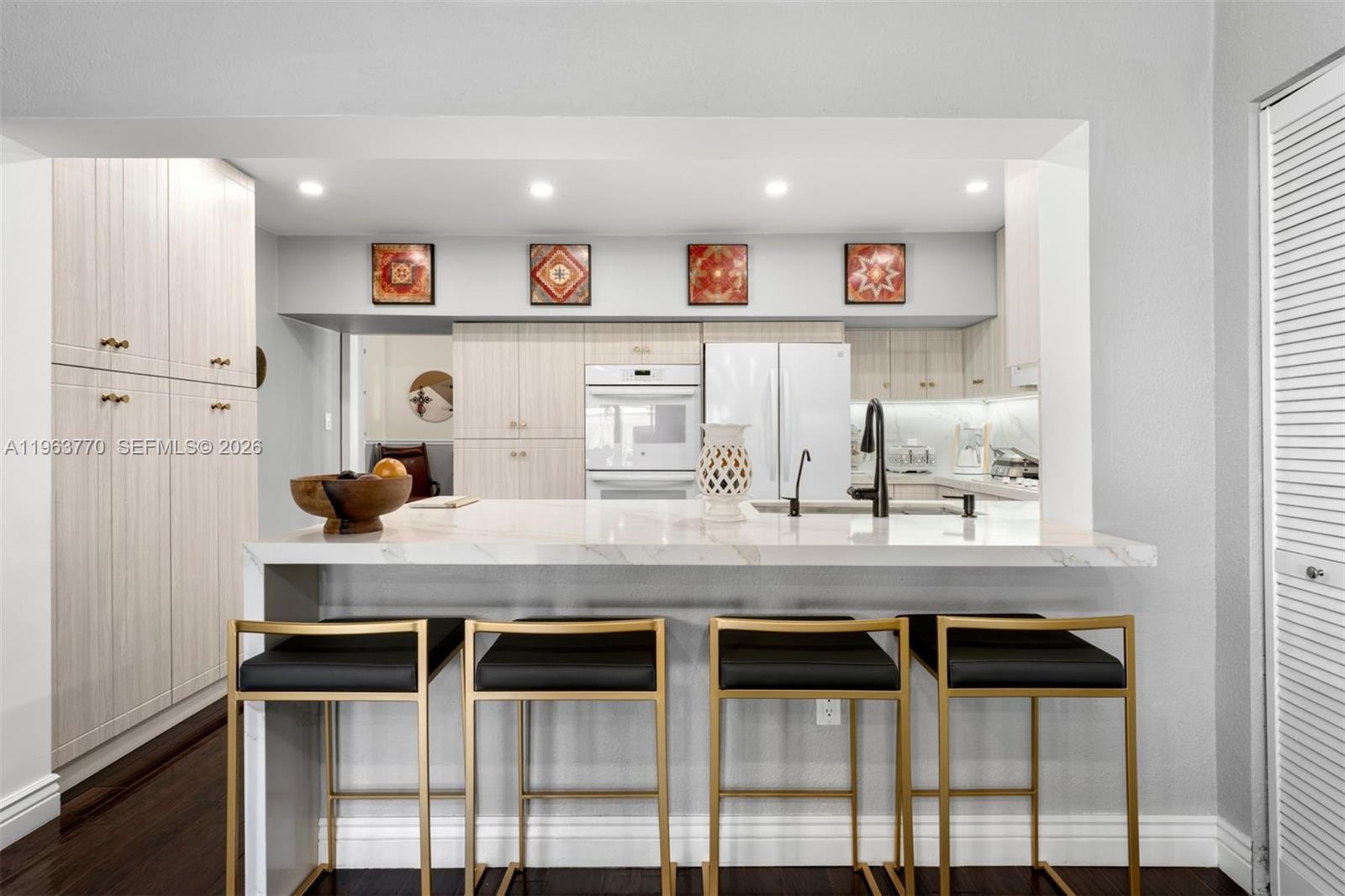 SUPERIOR HOMES ESTATES - Residential