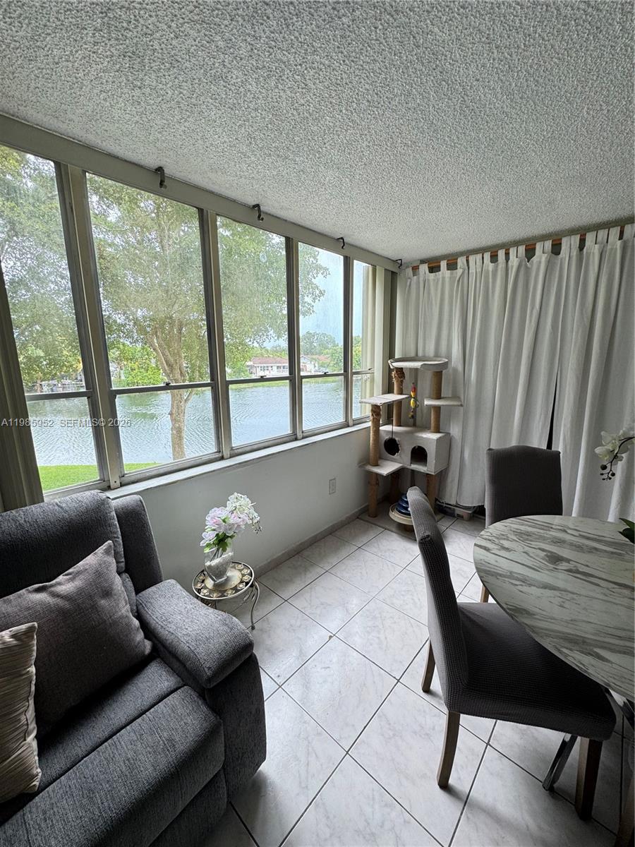 SOVEREIGNS CONDO - Residential