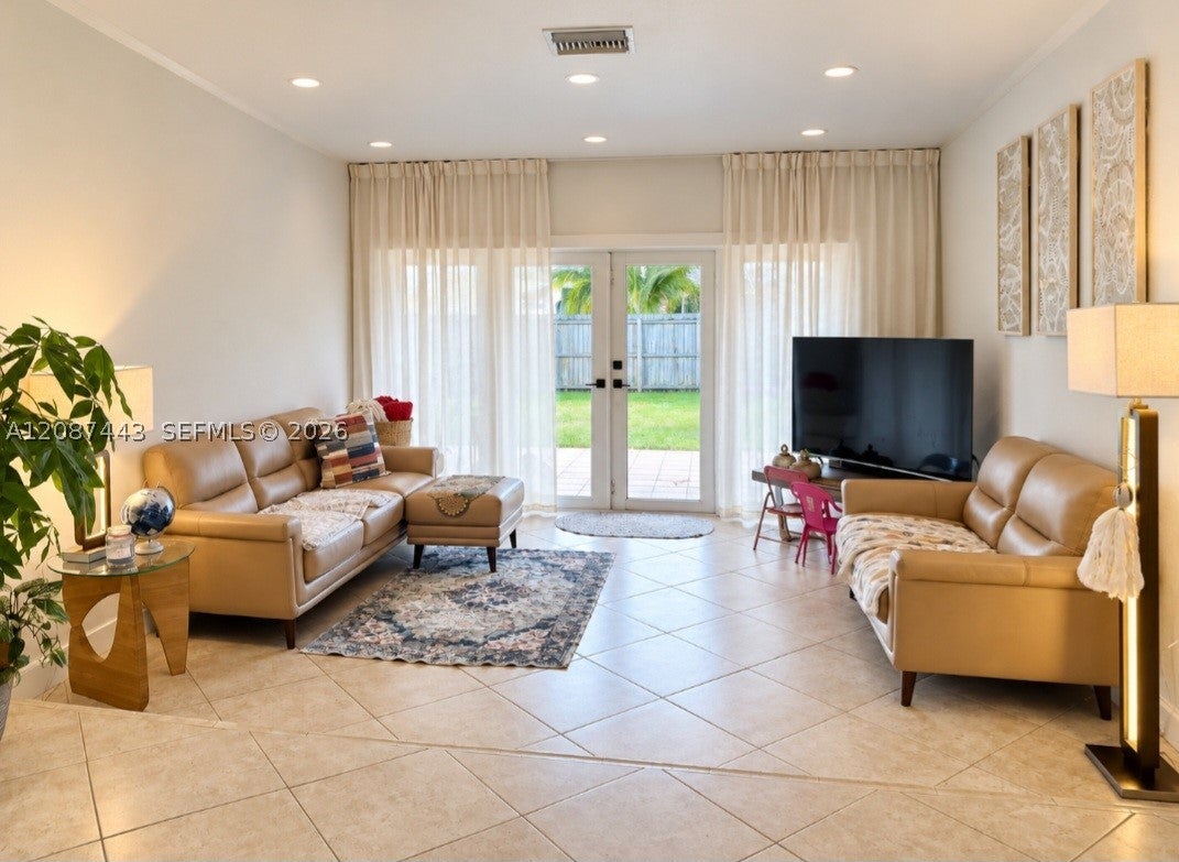8284 SW 205th Ter