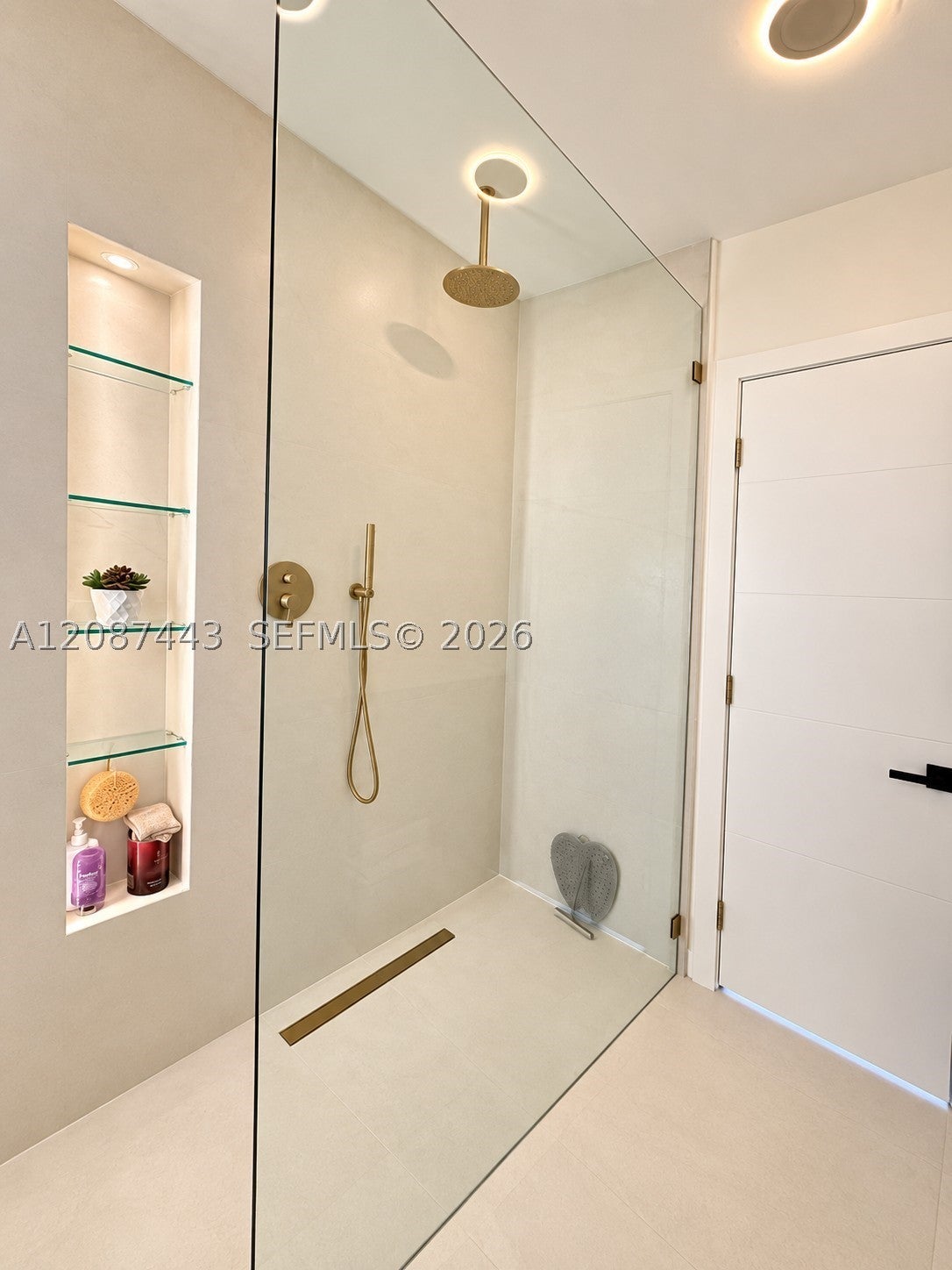 8284 SW 205th Ter