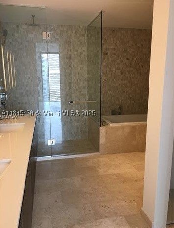 88 SW 7th St 2603