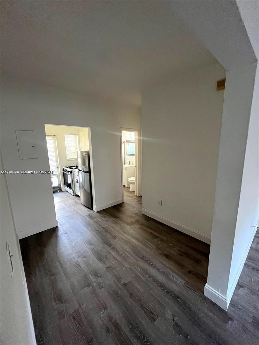 MERIDIAN COURT CONDO - Residential