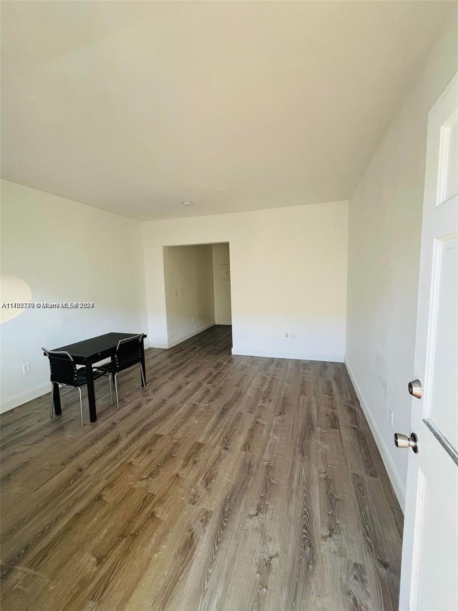 MERIDIAN COURT CONDO - Residential