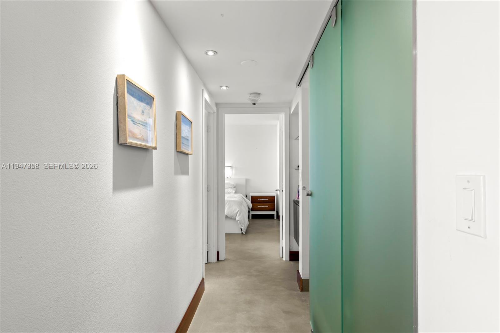 OLYMPUS CONDO PHASE - Residential