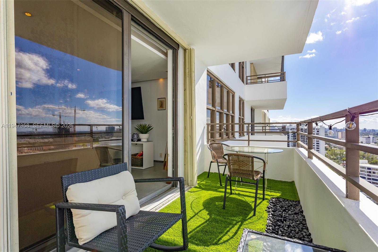 OLYMPUS CONDO PHASE - Residential