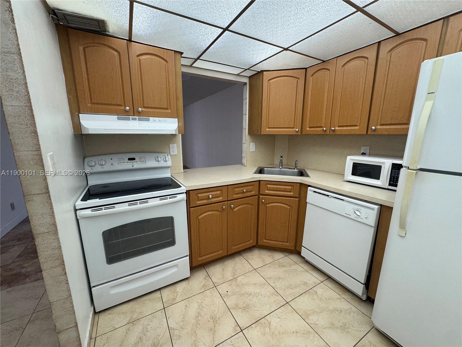 851 Three Islands Blvd 117