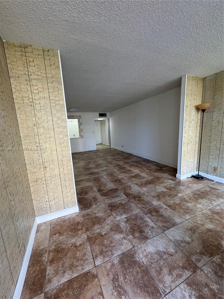 851 Three Islands Blvd 117