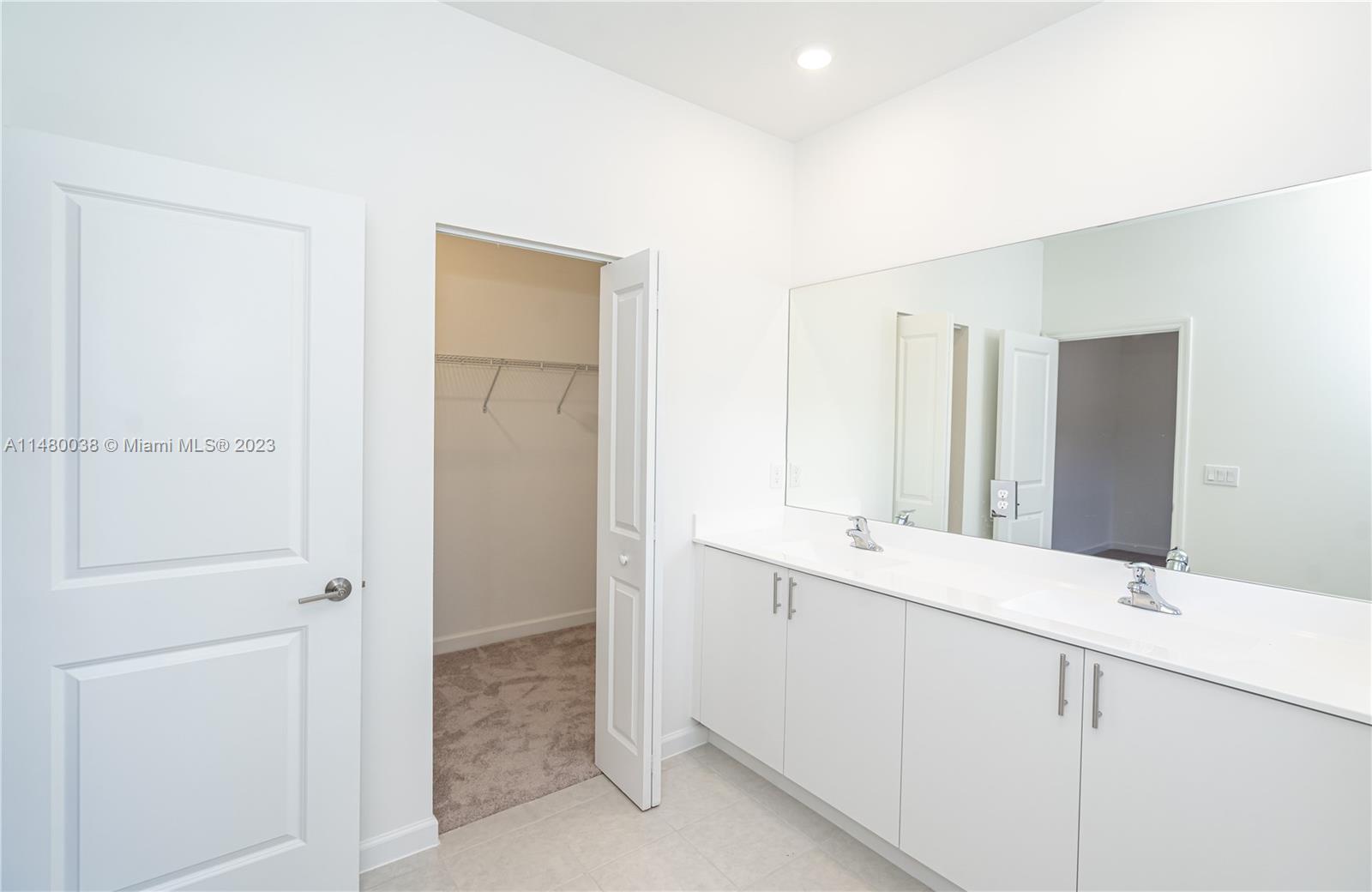 Sunset Pines - Residential Lease