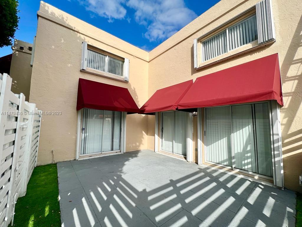 Kendall Center - Residential