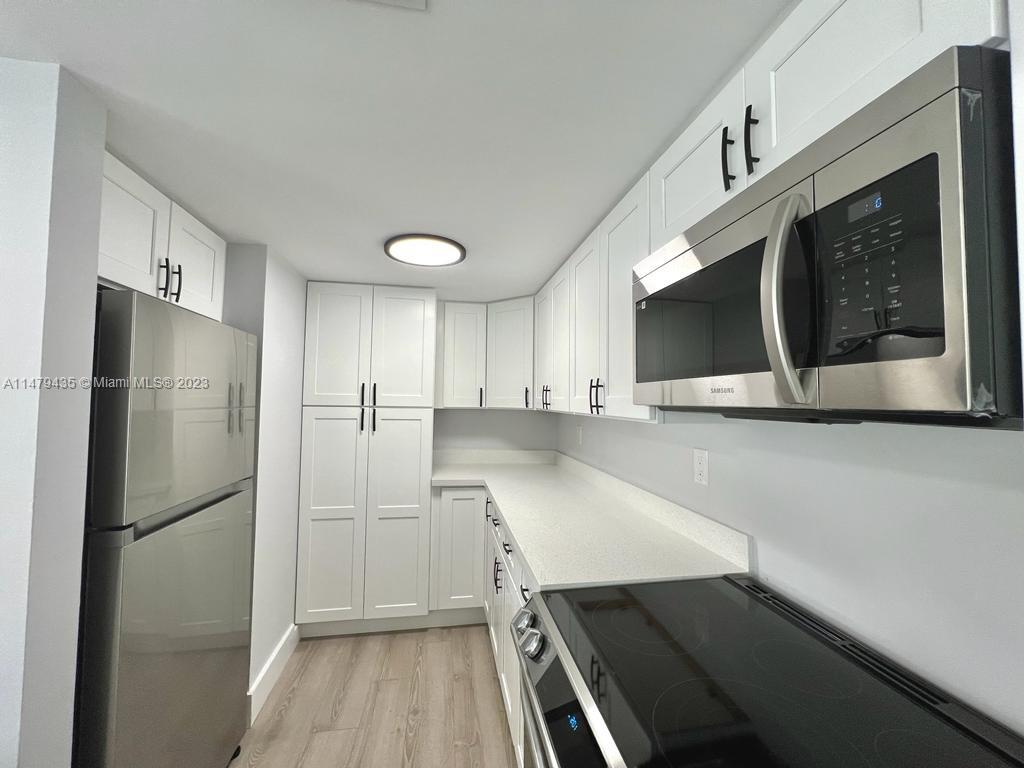 Kendall Center - Residential