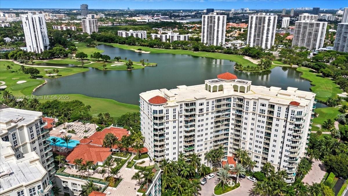 TURNBERRY VLG NO TOWER CO - Residential Lease