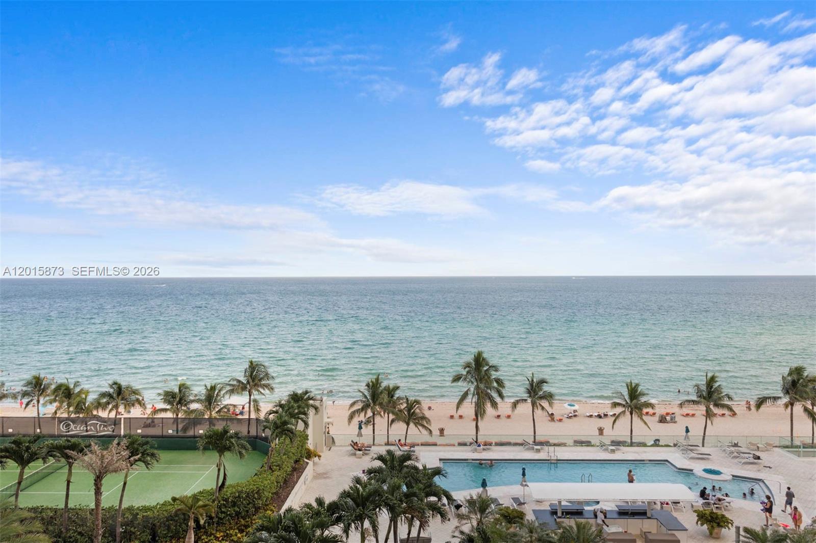 19111 Collins Ave 604