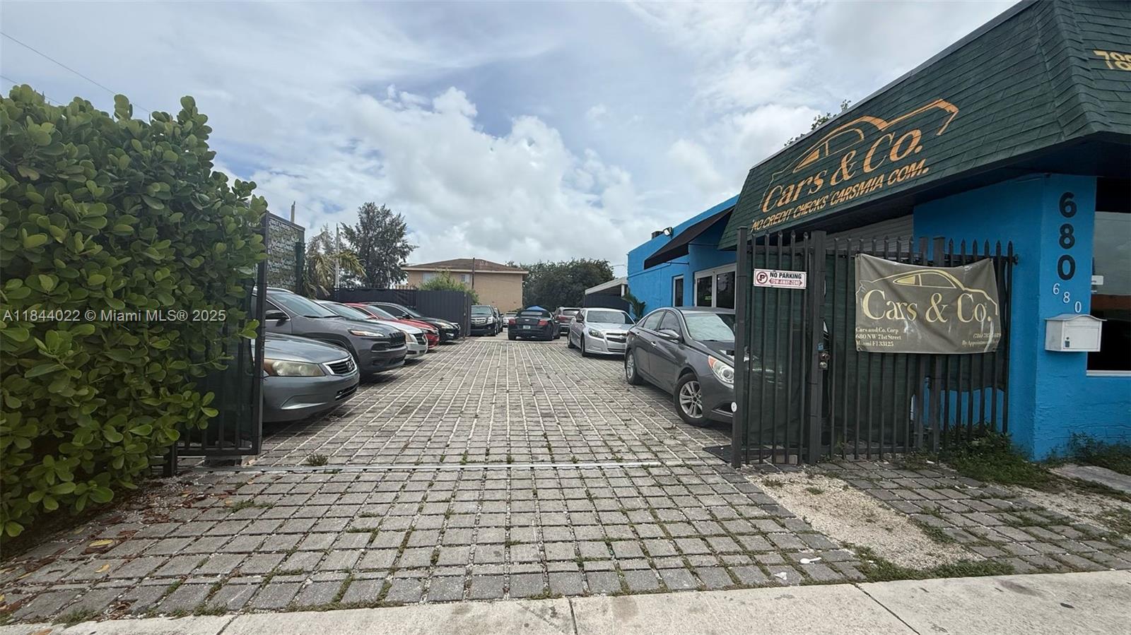 680 NW 71st St