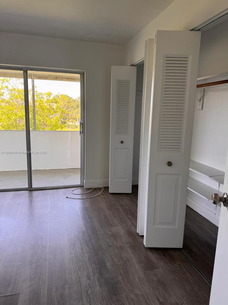 WINDSOR CONDOS - Residential