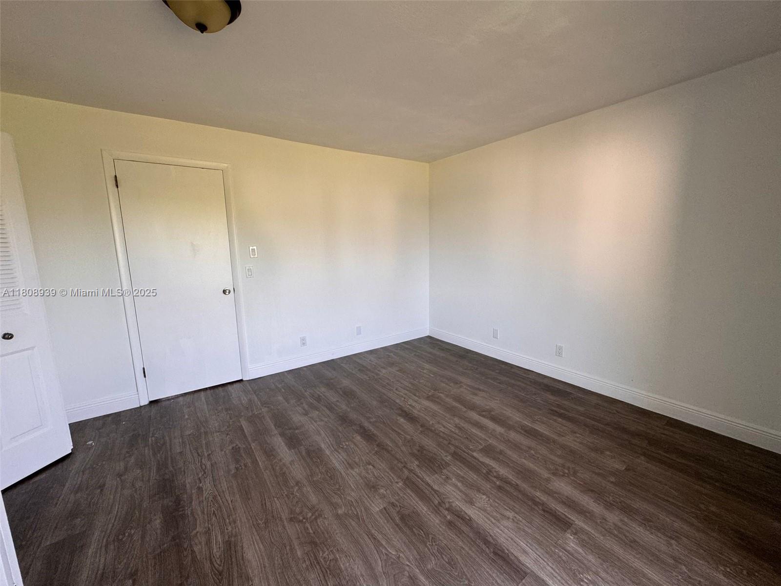 WINDSOR CONDOS - Residential