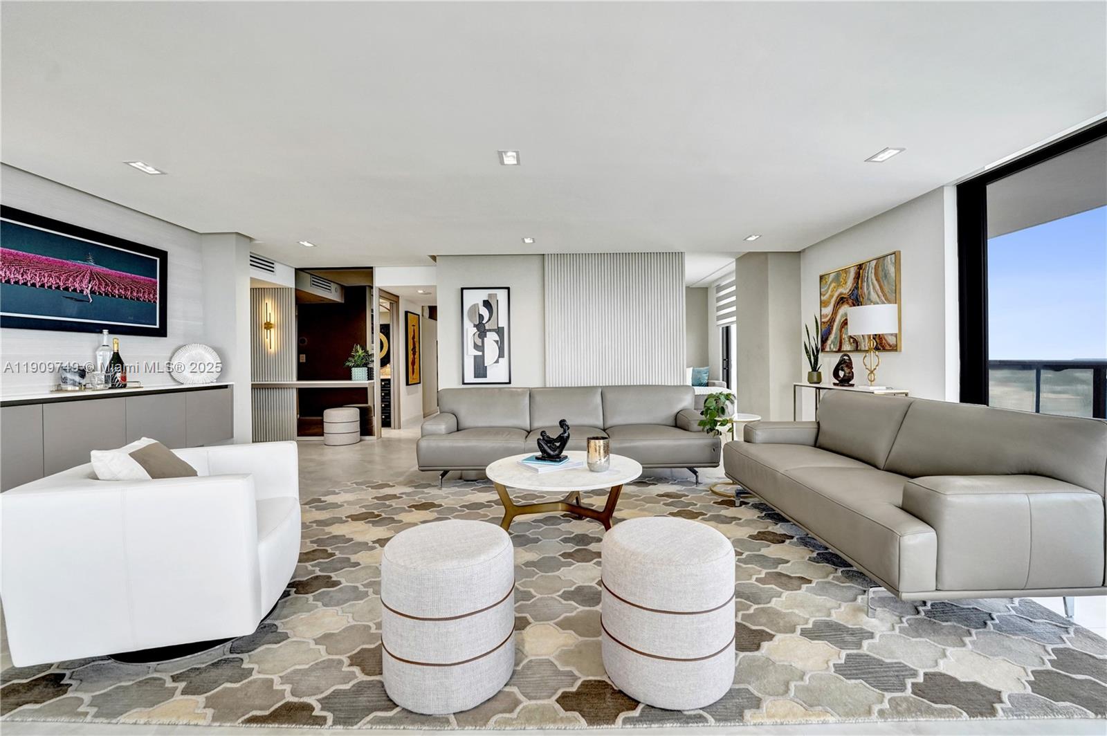 TURNBERRY ISLE SOUTH COND - Residential Lease