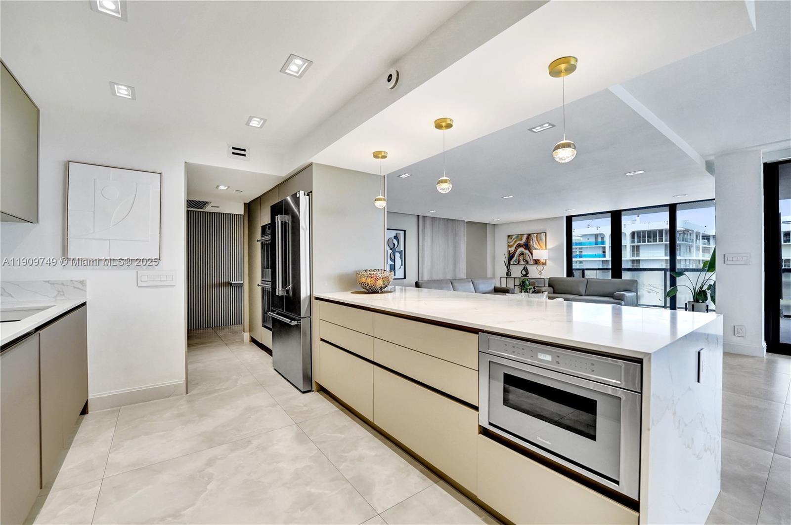 TURNBERRY ISLE SOUTH COND - Residential Lease