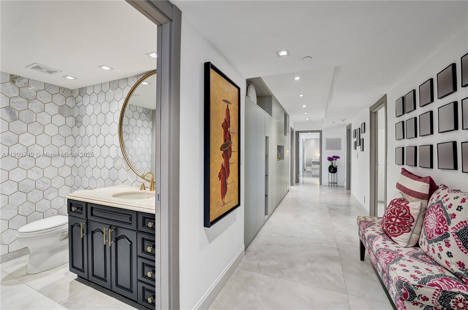 TURNBERRY ISLE SOUTH COND - Residential Lease