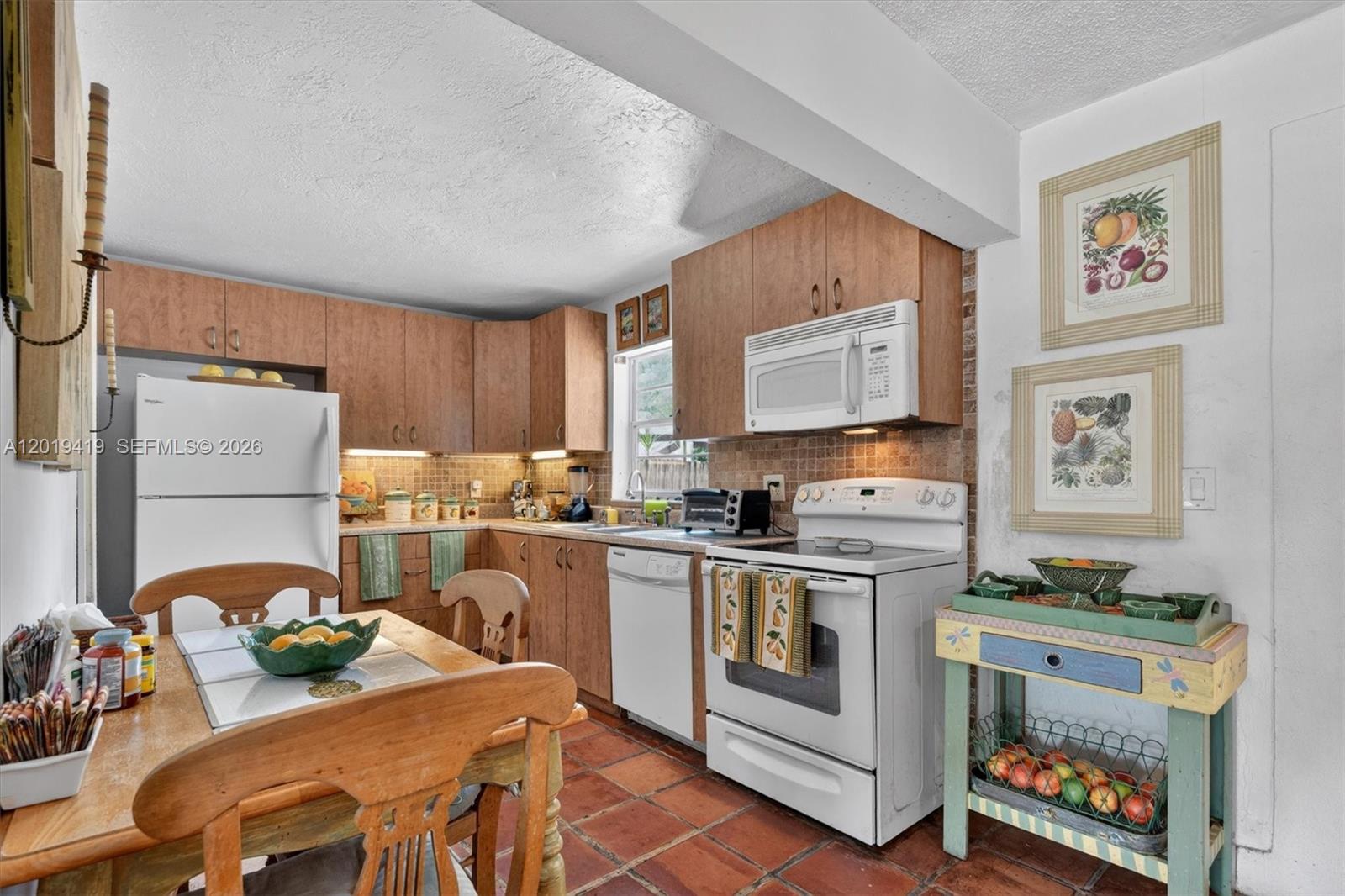 AMERICAN HOMES AT BOCA RA - Residential