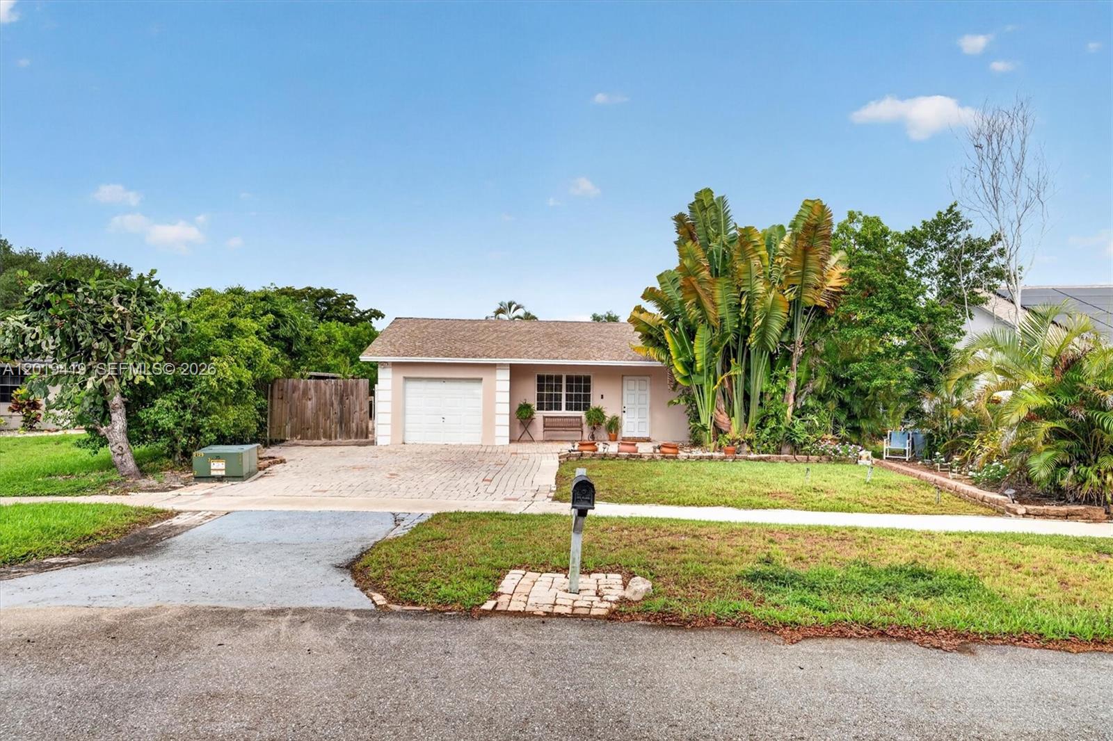 AMERICAN HOMES AT BOCA RA - Residential