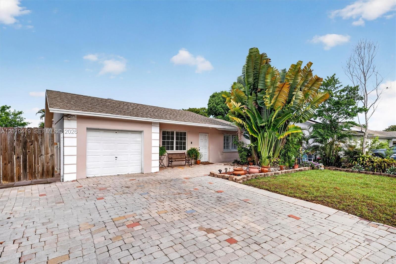 AMERICAN HOMES AT BOCA RA - Residential