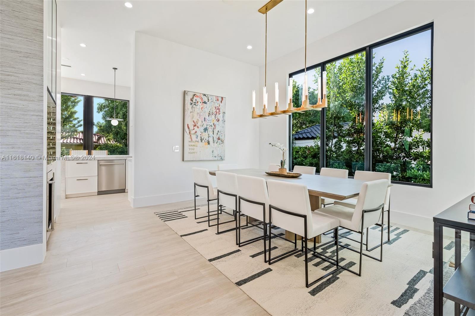 ALTOS DEL MAR NO 4 - Residential