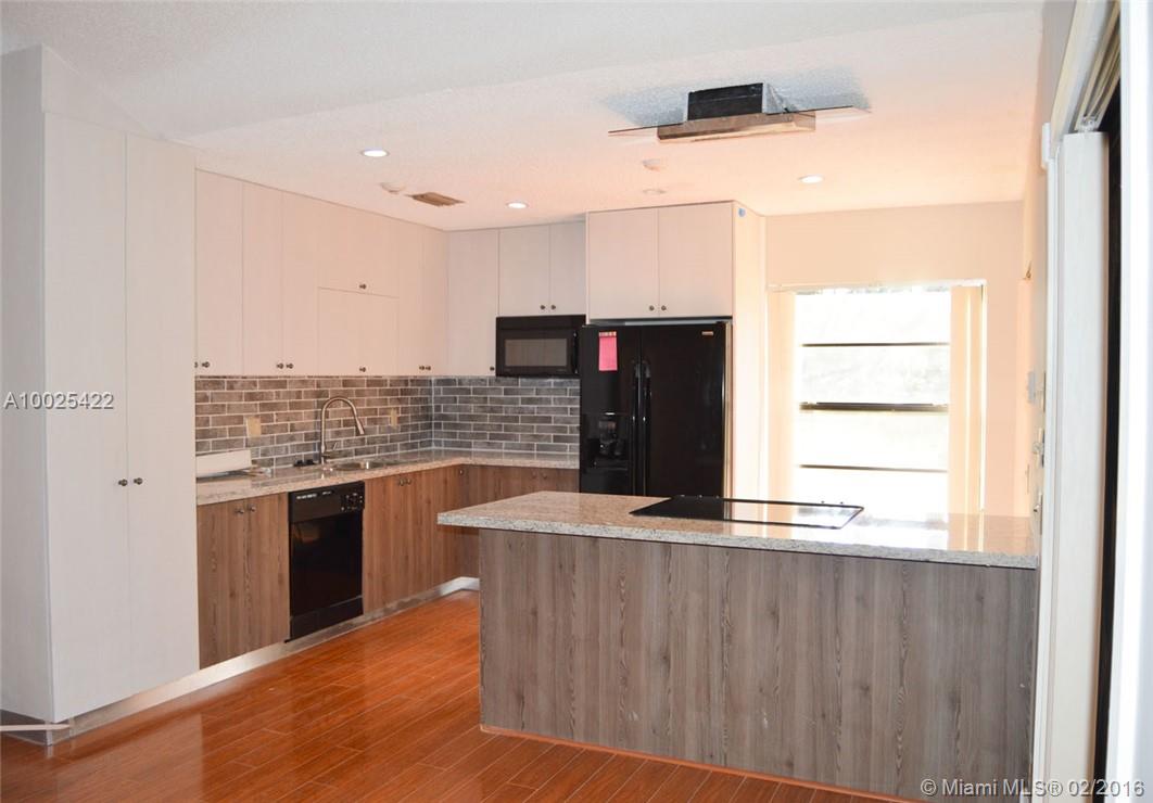 Country Isles Patio Homes - Residential Lease