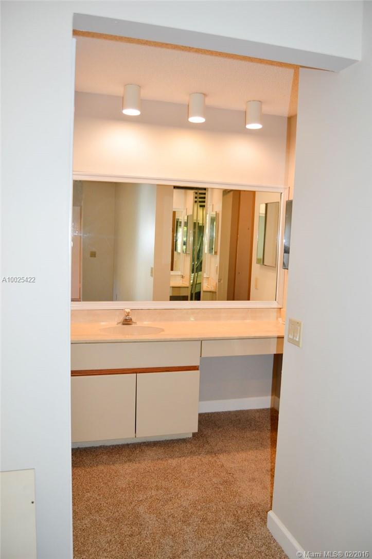 Country Isles Patio Homes - Residential Lease