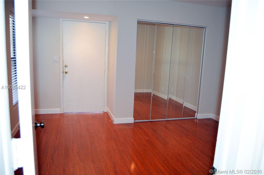 Country Isles Patio Homes - Residential Lease