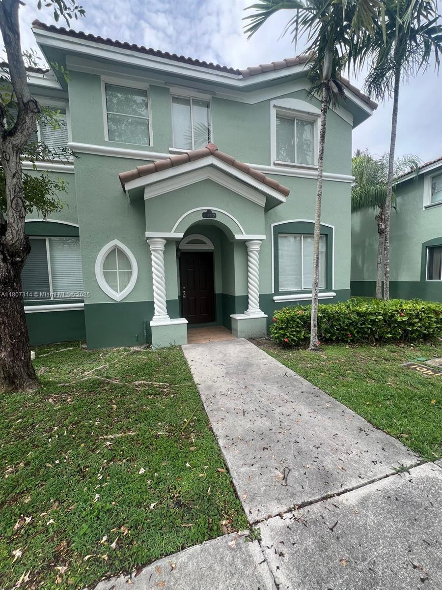 Rental Property at 1417 Se 24th Ct 266, Homestead, Miami-Dade County, Florida - Bedrooms: 4 
Bathrooms: 3  - $2,500 MO.