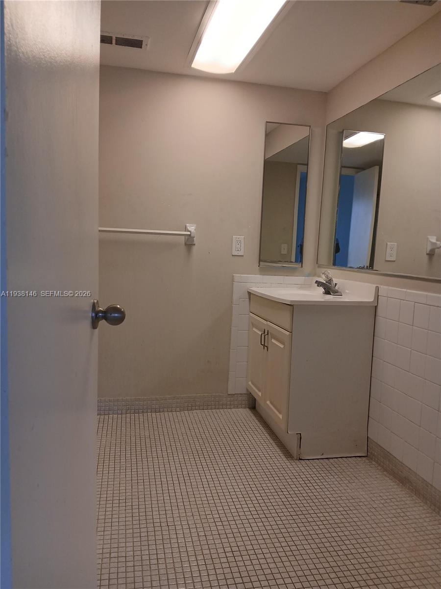 WATER BRIDGE 2 CONDO - Residential