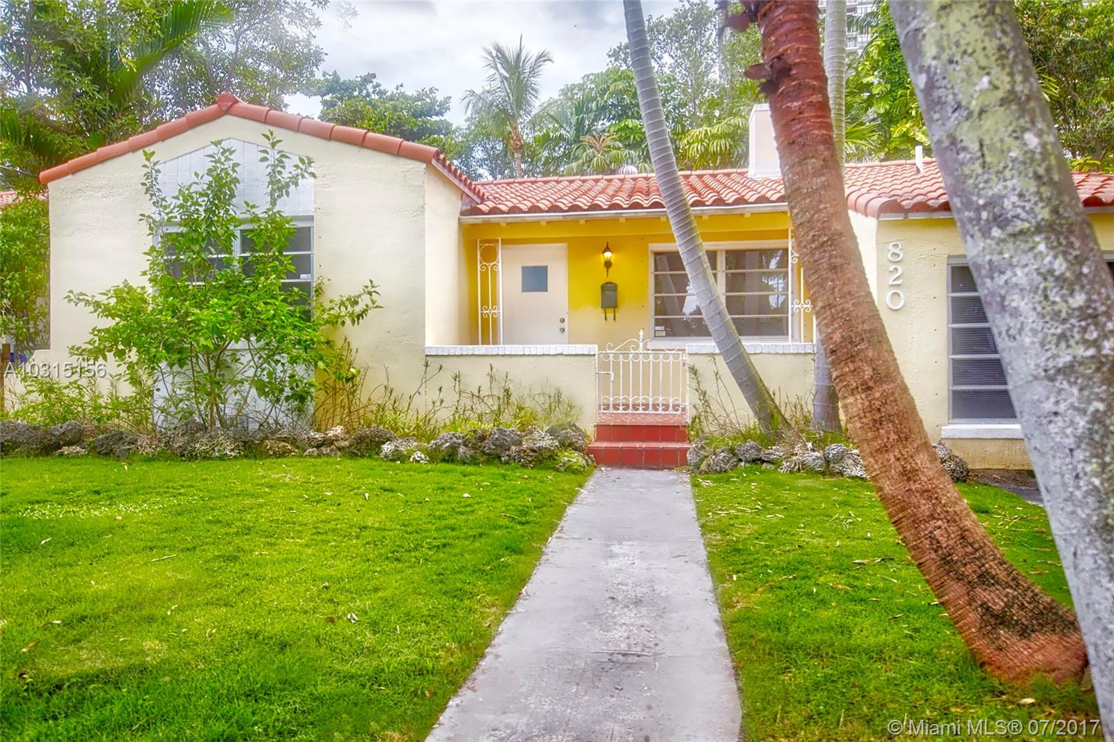 BAYWOOD - Residential Lease