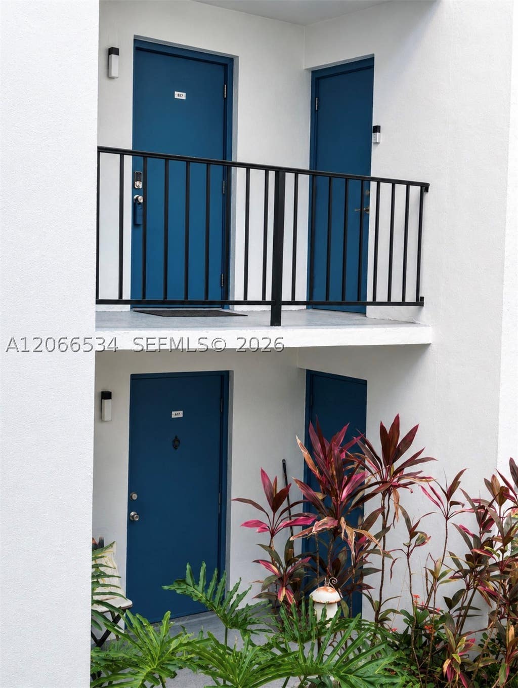 Photo of 6901 Cypress Rd #B17, Plantation, FL 33317 (MLS # A12066534)