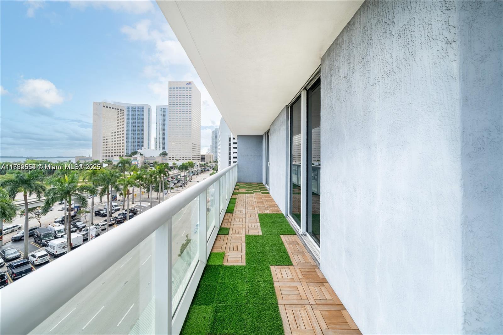 50 BISCAYNE CONDO - Residential Lease