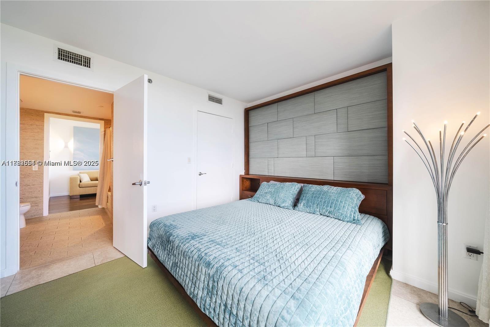 50 BISCAYNE CONDO - Residential Lease
