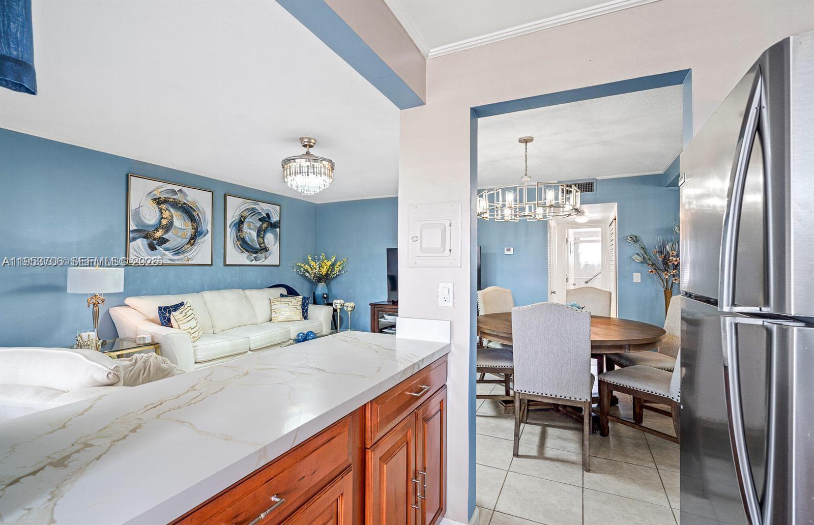 ELDORADO PLAZA WEST CONDO - Residential