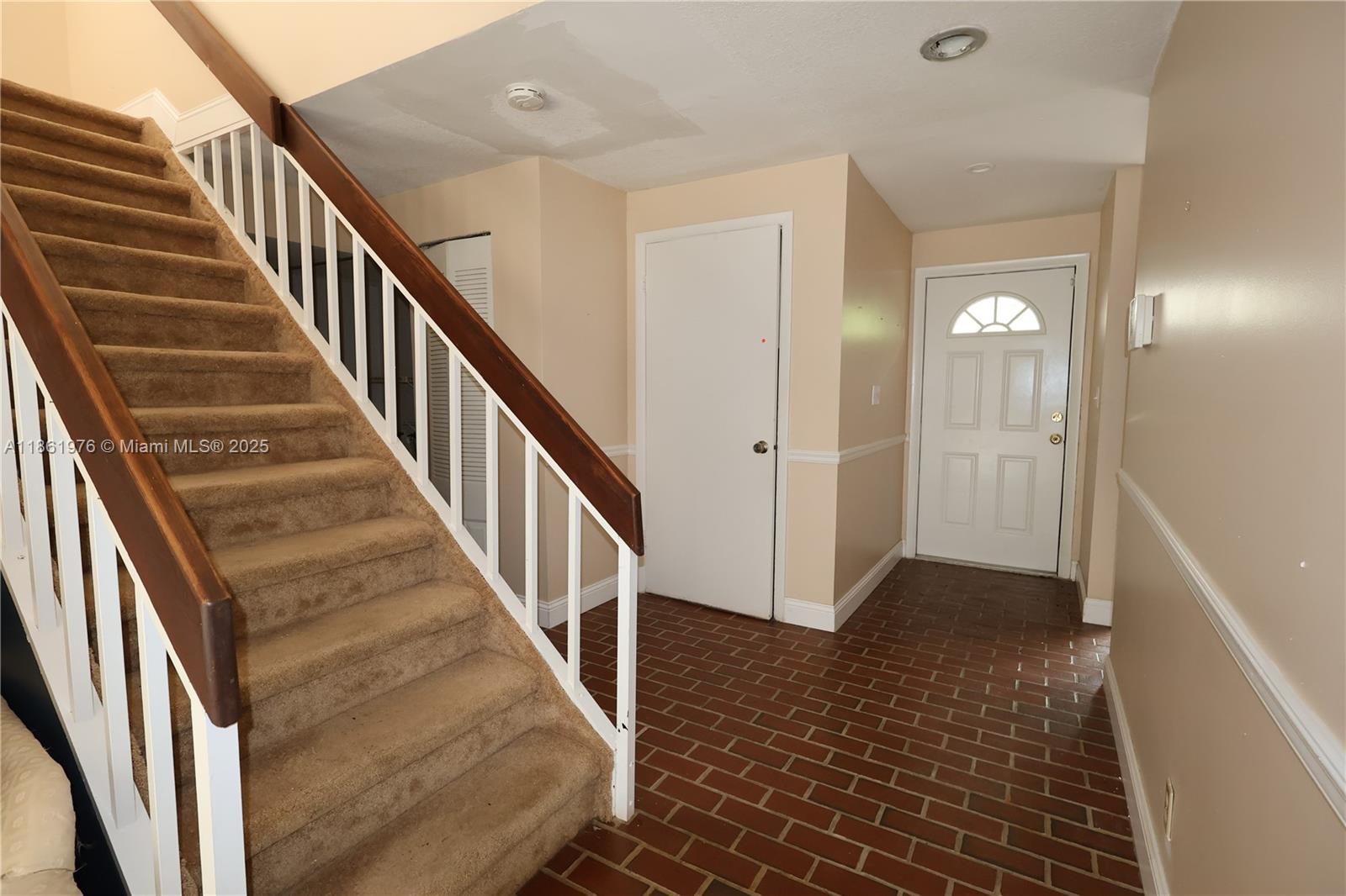 TOWNHOUSES AT JACARANDA C - Residential