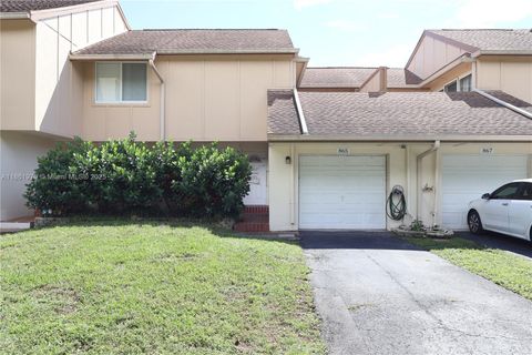 Photo of 865 NW 80th Ter #6, Plantation, FL 33324 (MLS # A11861976)
