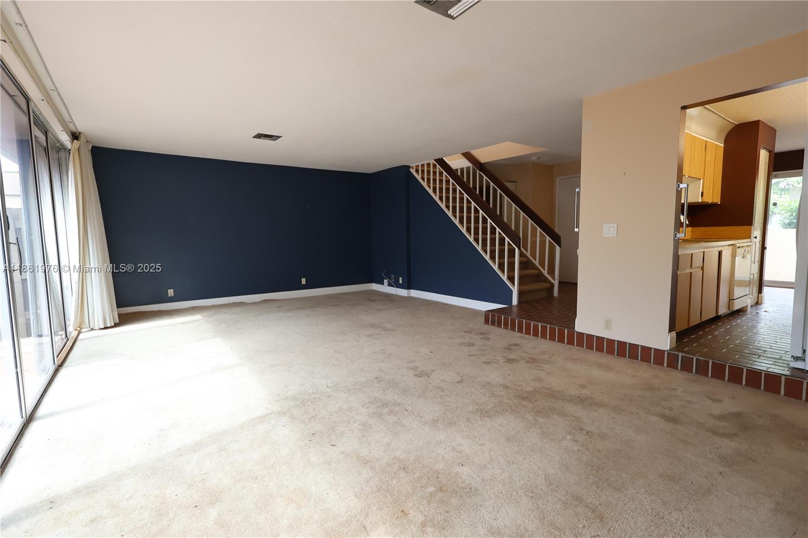 TOWNHOUSES AT JACARANDA C - Residential