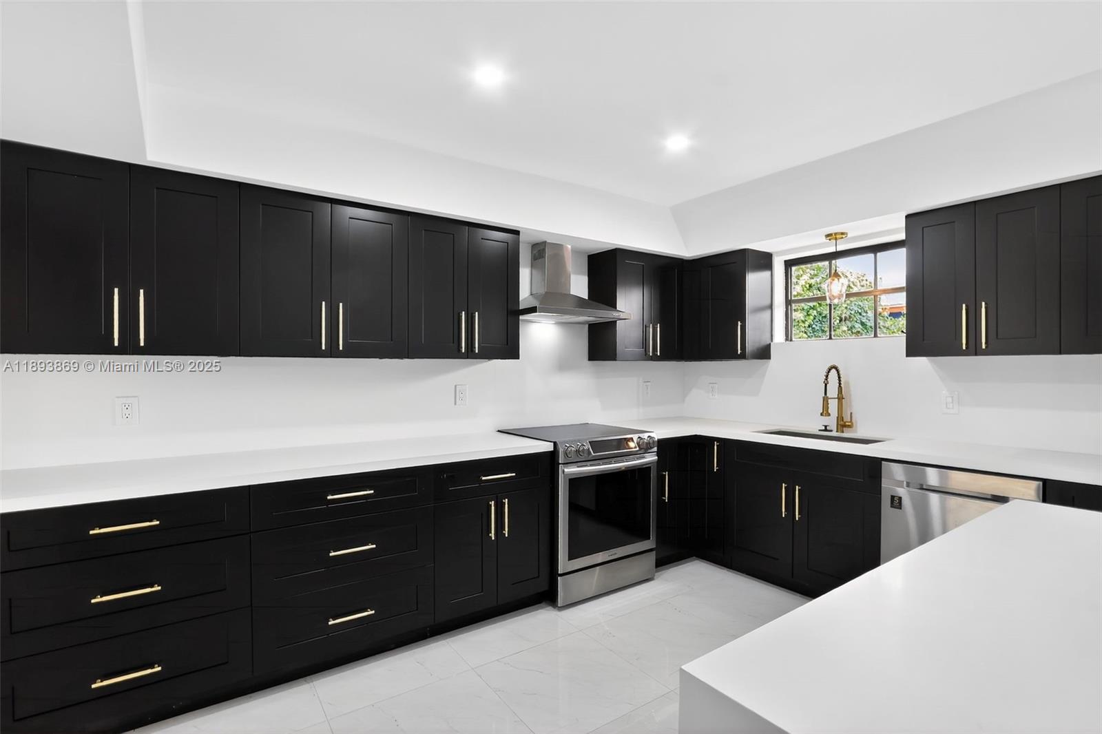 WEST CARVER RANCHES ADD N - Residential