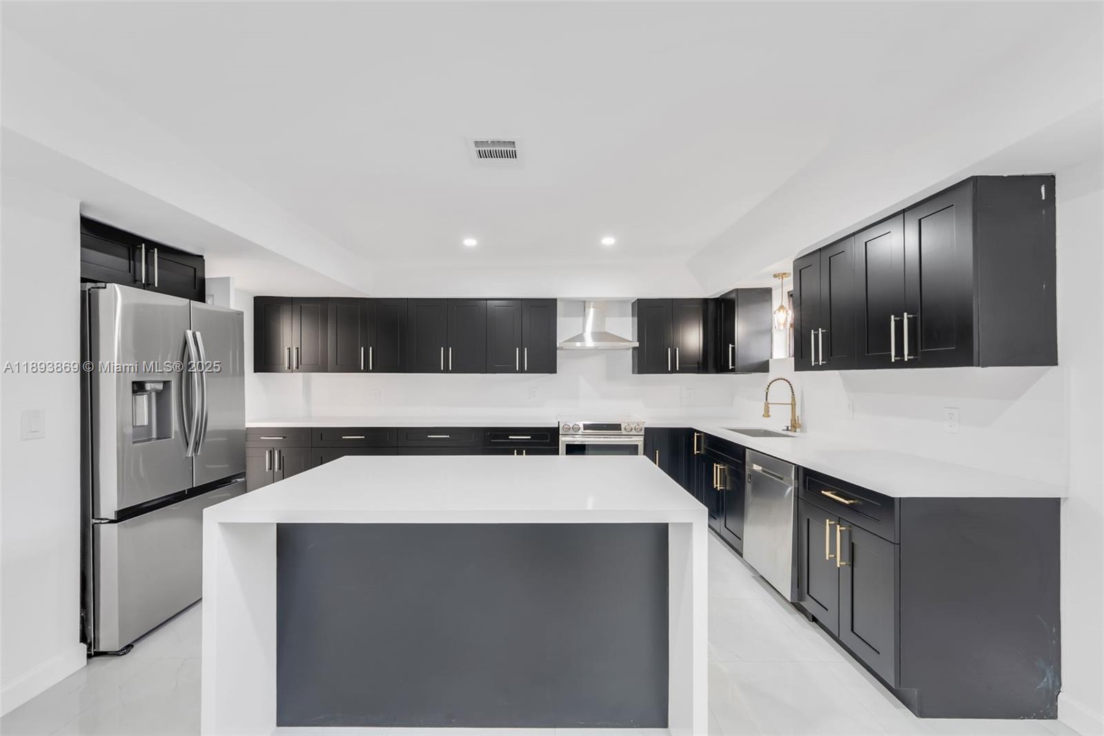 WEST CARVER RANCHES ADD N - Residential