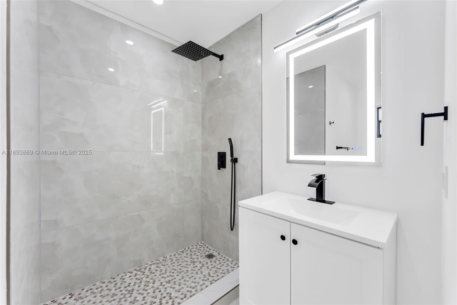 WEST CARVER RANCHES ADD N - Residential