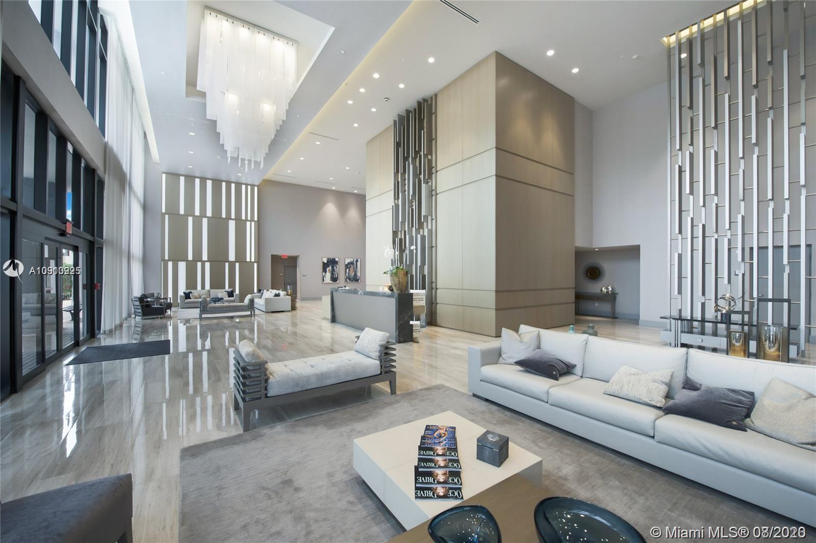 DOWNTOWN DORAL - Residential