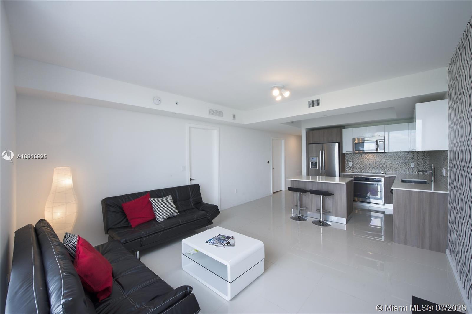DOWNTOWN DORAL - Residential
